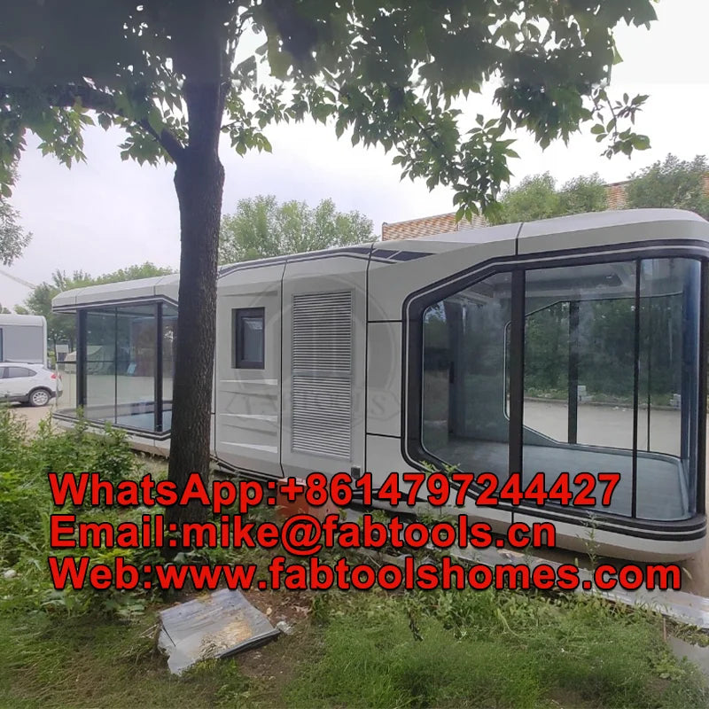 The Space Capsule Hotel of Modern Architectural Style Office Pods Is a Portable and Quickly Installable Mobile House
