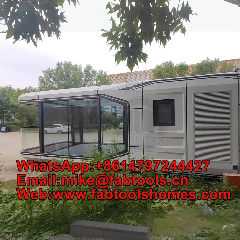 The Space Capsule Hotel of Modern Architectural Style Office Pods Is a Portable and Quickly Installable Mobile House