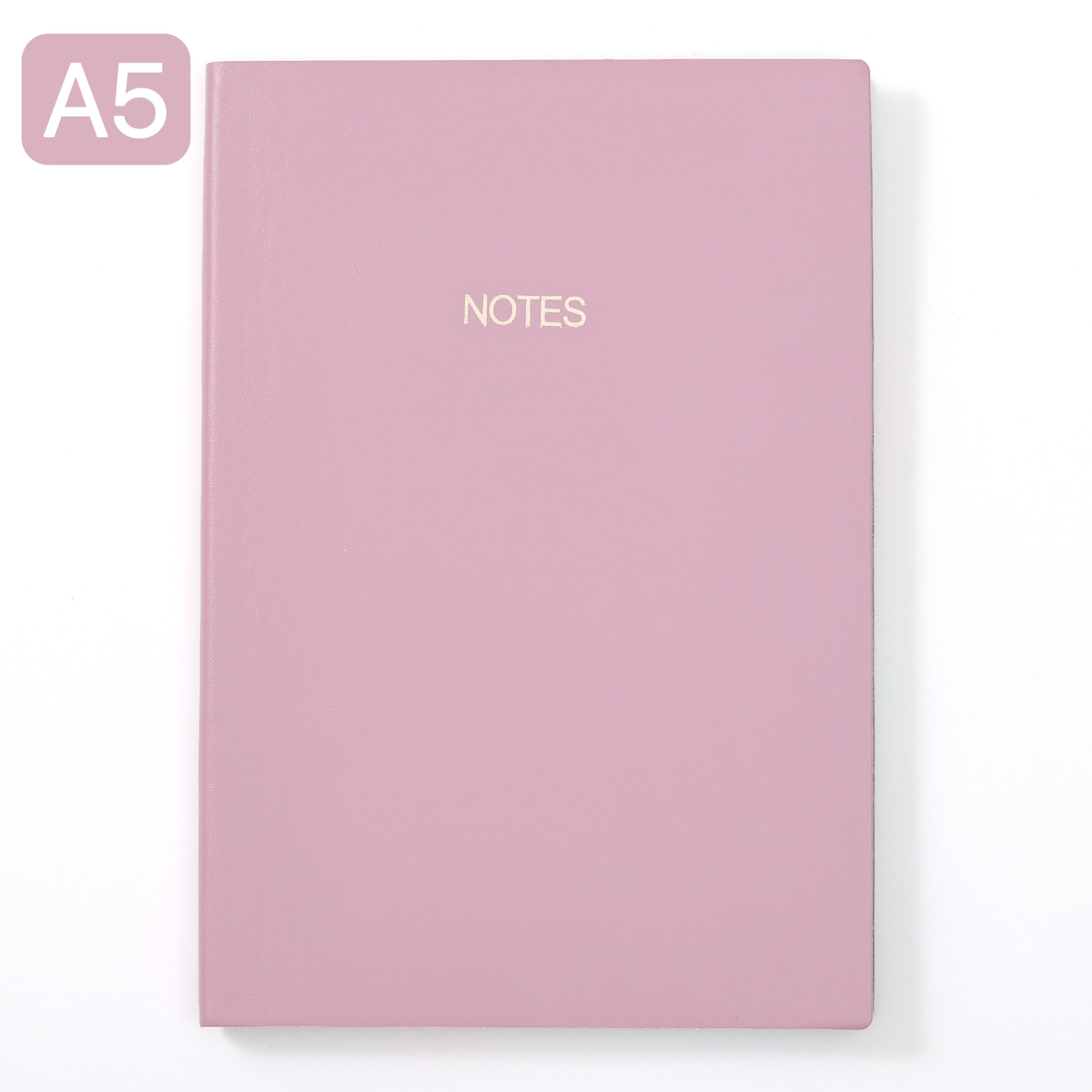 Caderno A5 com 82 folhas e borda arco-íris - Agenda executiva de capa dura com linhas, papel grosso, essencial para escola e escritório, trabalho, estudo e uso pessoal - Material escolar e de escritório da melhor qualidade.