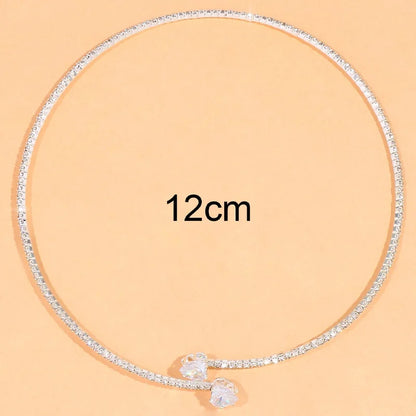 Colar Gargantilha Strass Design Neogótico